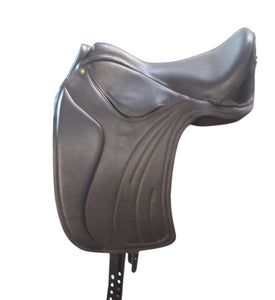 HM Vogue dressage saddle